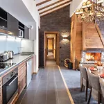 Aparthotel Chalet Altitude 5*