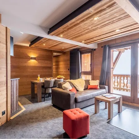 Chalet Altitude Aparthotel 5*