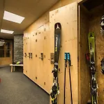 Hotel apartamentowy Chalet Altitude Val Thorens
