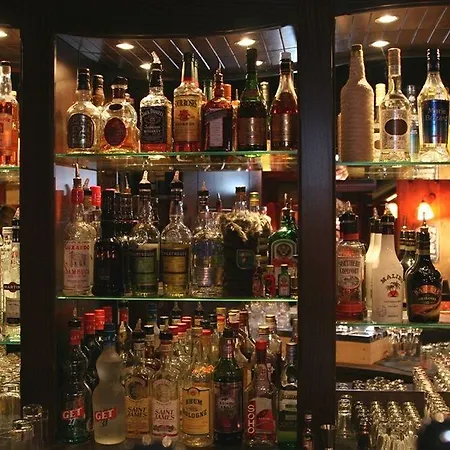 海拔托朗小屋酒店