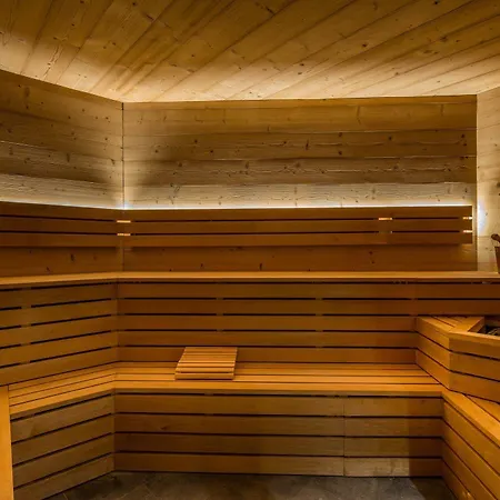 Chalet Altitude شقة فندقية 5*