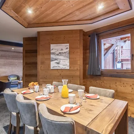 海拔托朗小屋酒店 5*