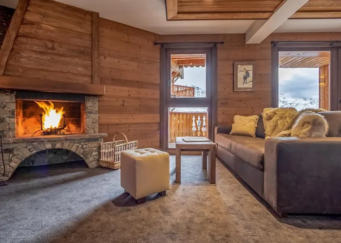 Chalet Altitude Apartmanhotel 5*