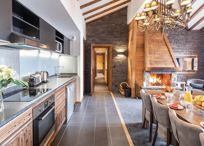 Apartmanhotel Chalet Altitude 5*